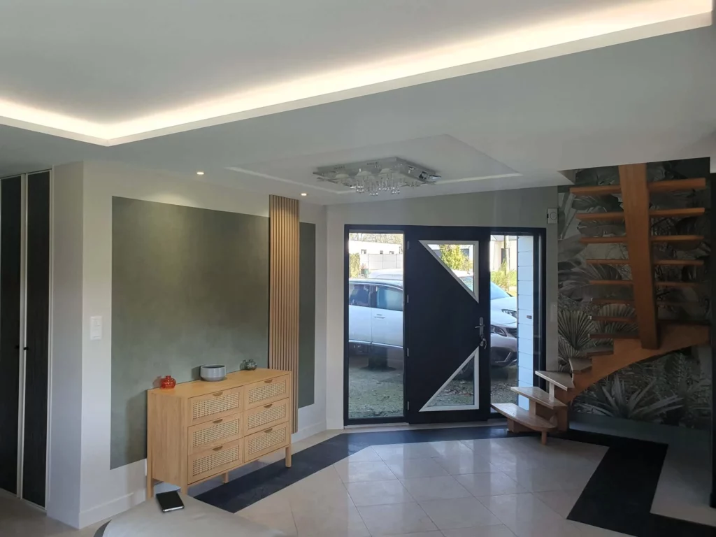 Cadre-peinture-décorative-tasseaux-de-bois